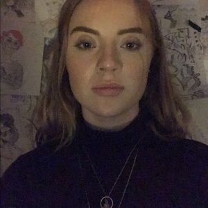 Meet your Posher, Corinna